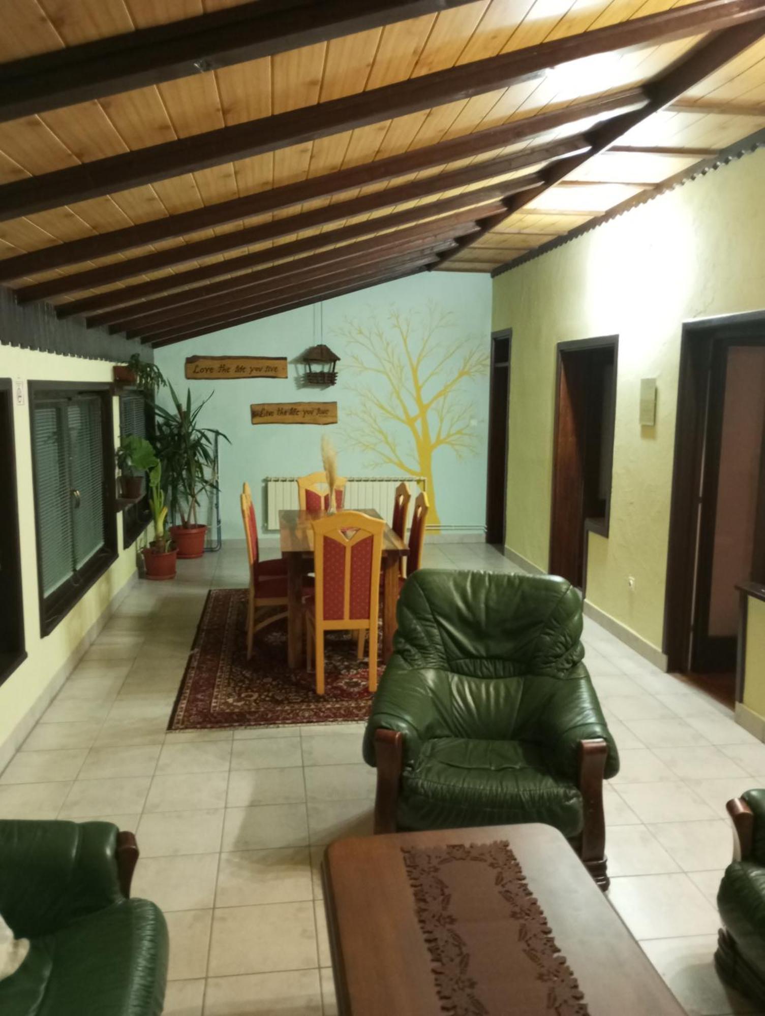 Guesthouse Pavlicic 드레즈니크그라드 외부 사진
