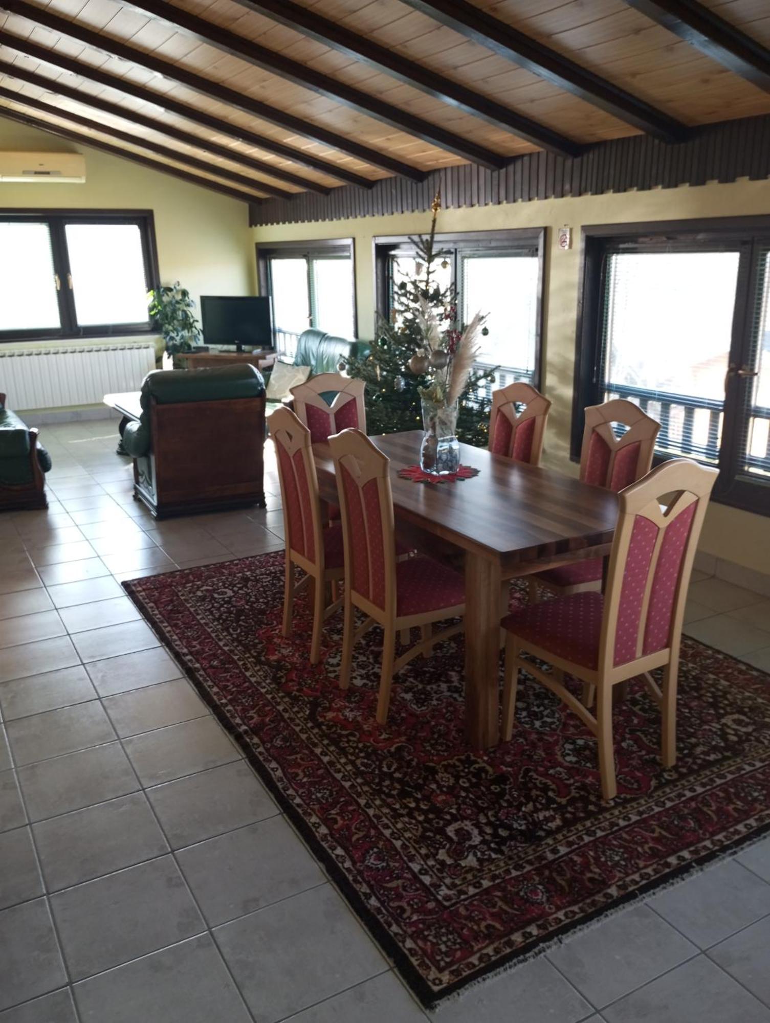 Guesthouse Pavlicic 드레즈니크그라드 외부 사진